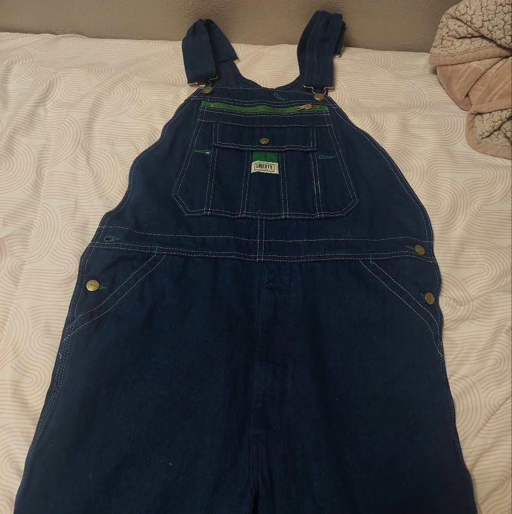 Liberty Bib